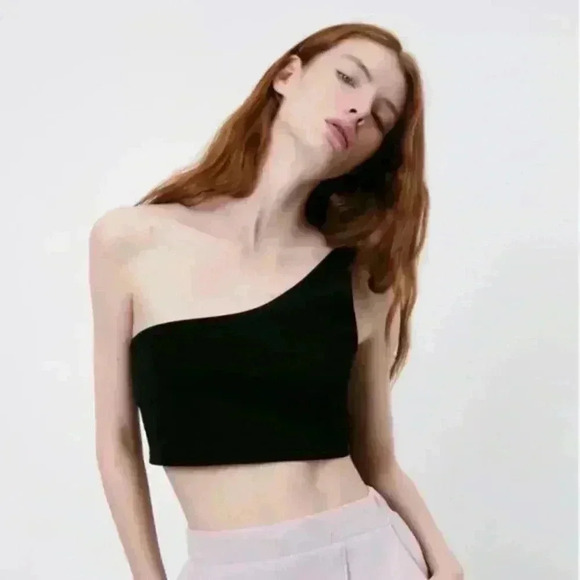 Zara‎ One Shoulder Top - Picture 1 of 6